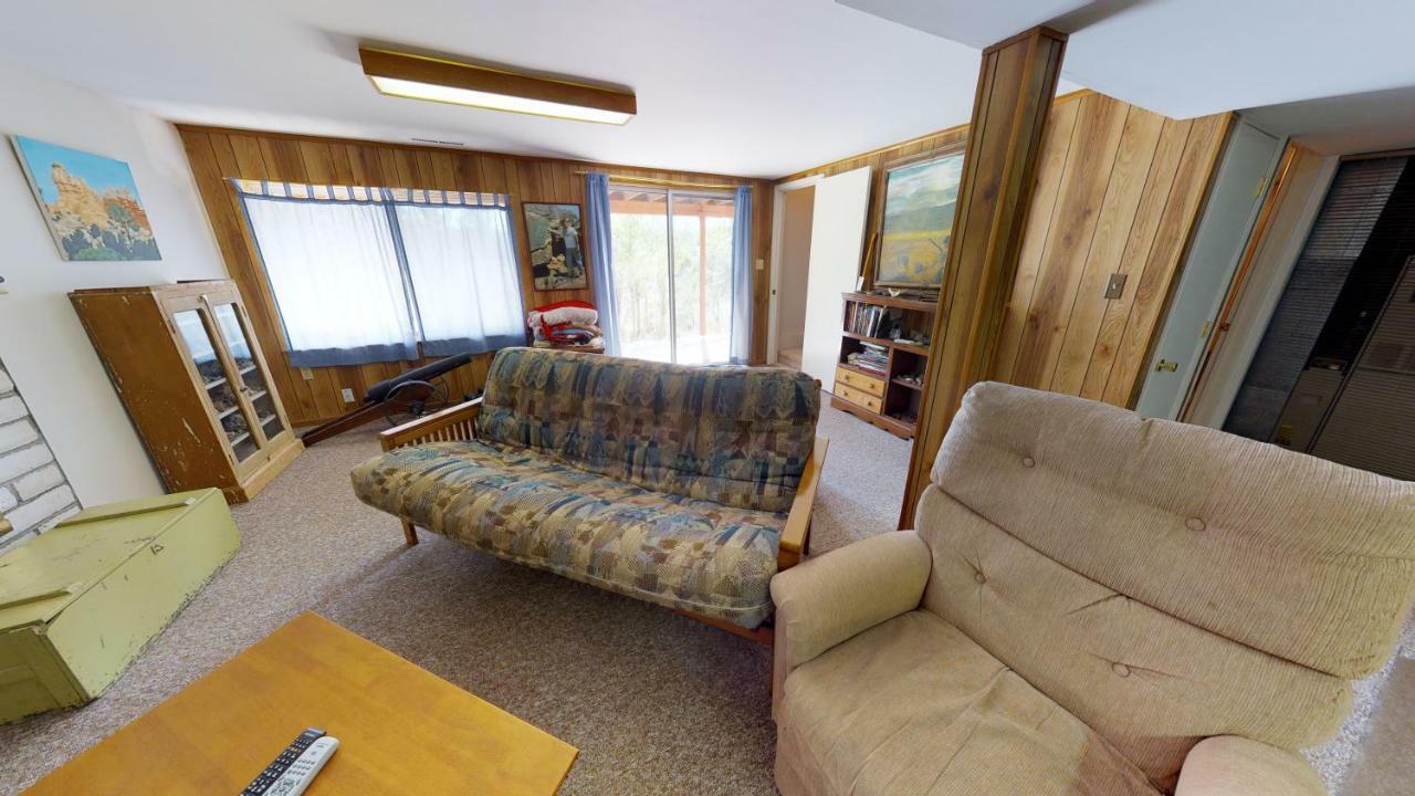 Hideout Ft Abajo 2 Bedroom Cabin, Stunning Views, Secluded! 몬티첼로 외부 사진